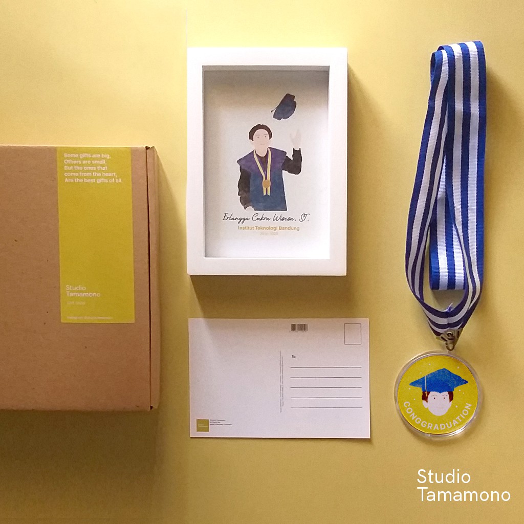 

PAKET E - CUSTOM HAMPERS ILUSTRASI GIFT SET