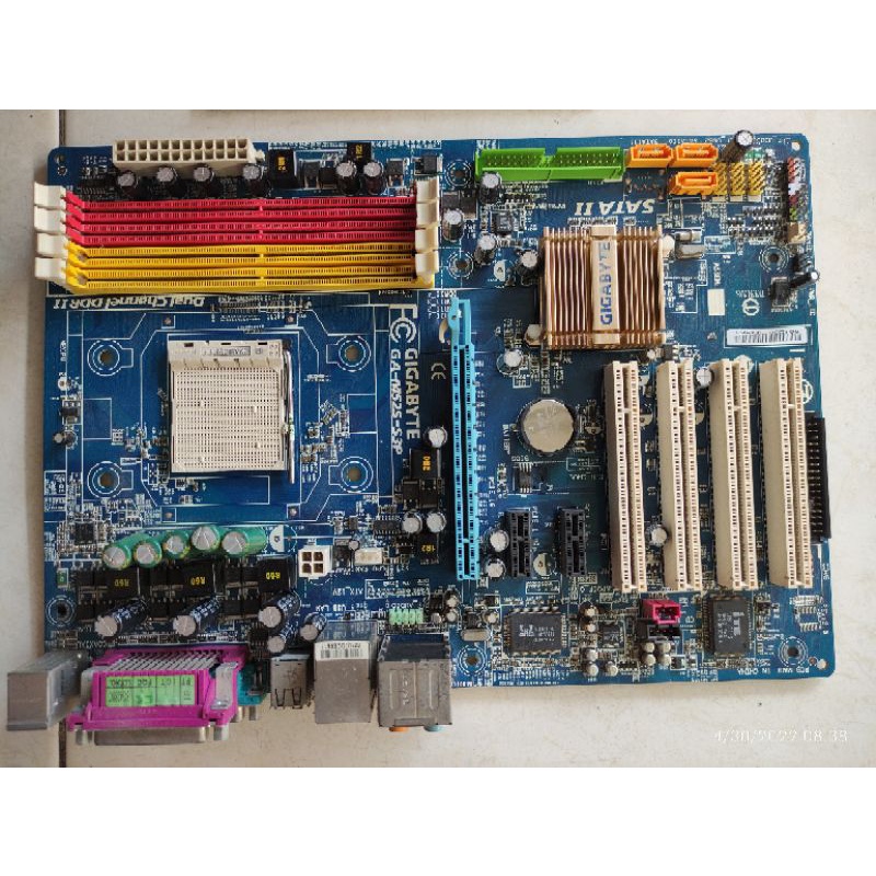 Motherboard / Mobo / Mainboard Gigabyte GA-M52S-S2P AM2/AM2+