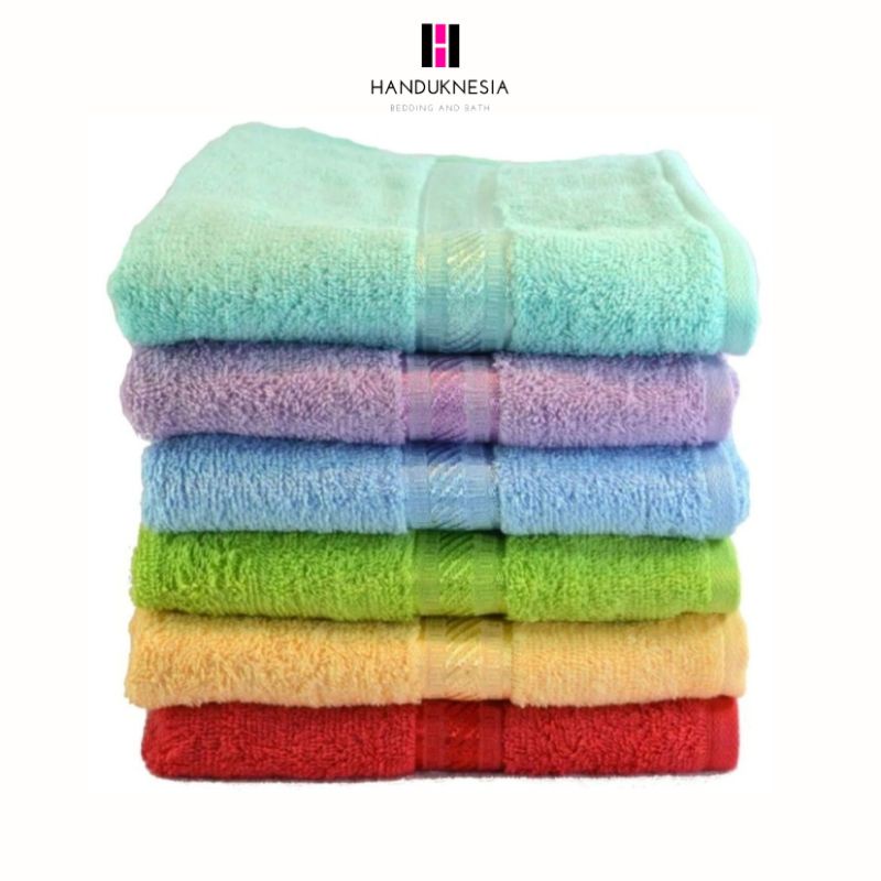 Handuk Merah Putih Tanggung , Handuk Mandi Tanggung , Handuk Dewasa Tanggung  Merah Putih Tanggung ,