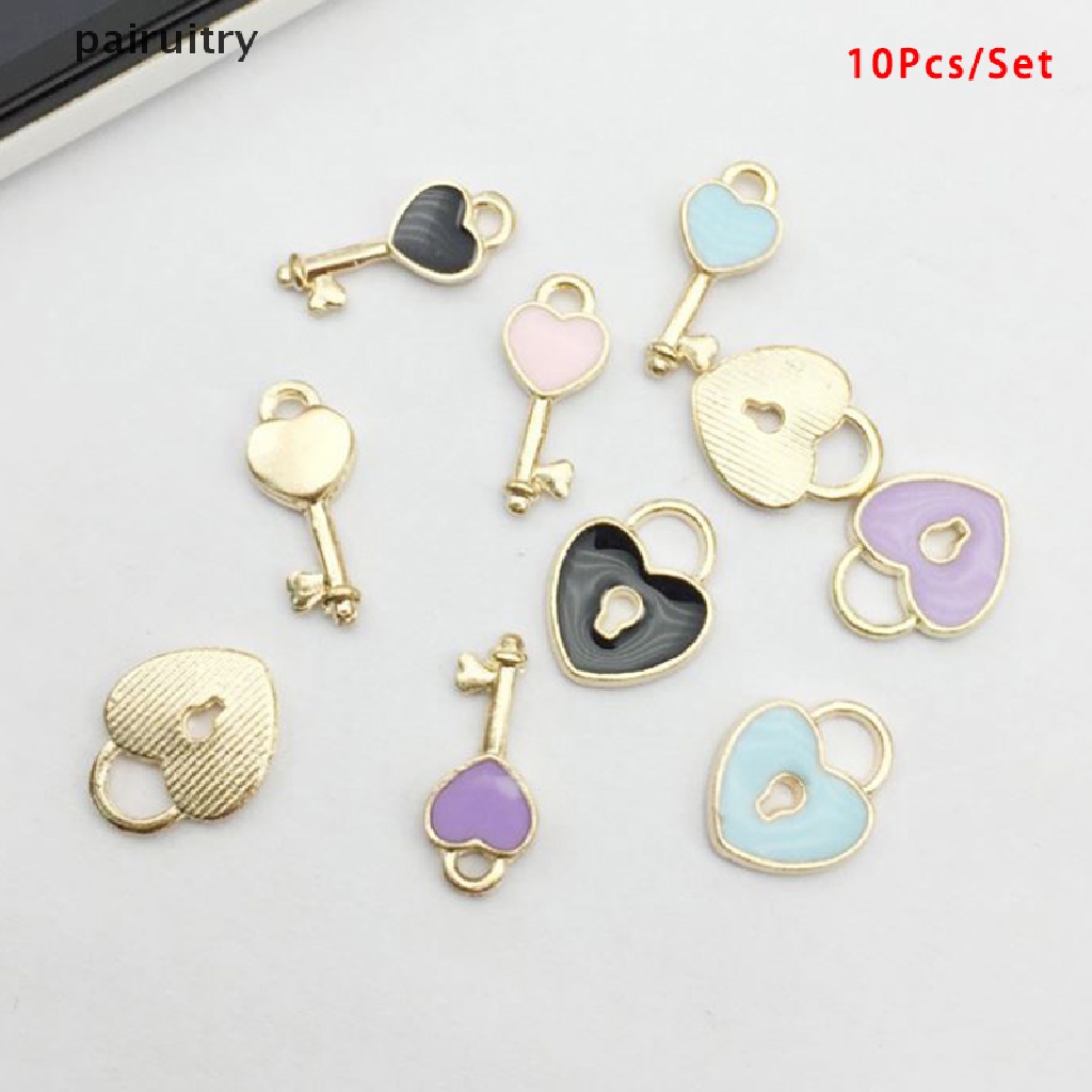 10pcs / Set Liontin Kunci Hati Bahan Alloy Untuk Membuat Perhiasan