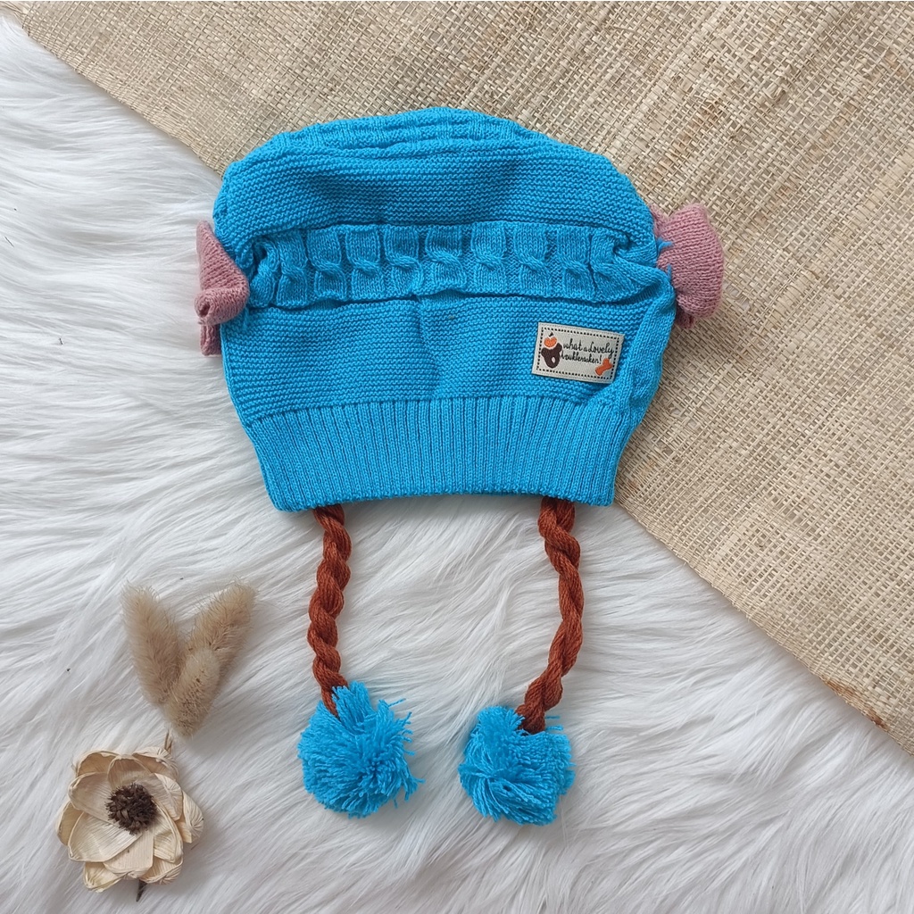 Topi bayi rajut kepang pita