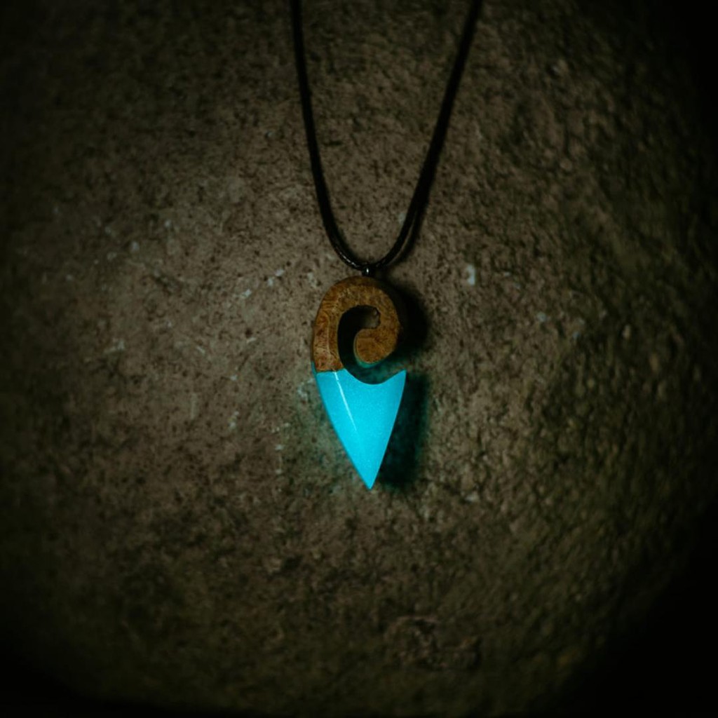 Kalung Ammossi Nature Pendant Glow In The Dark