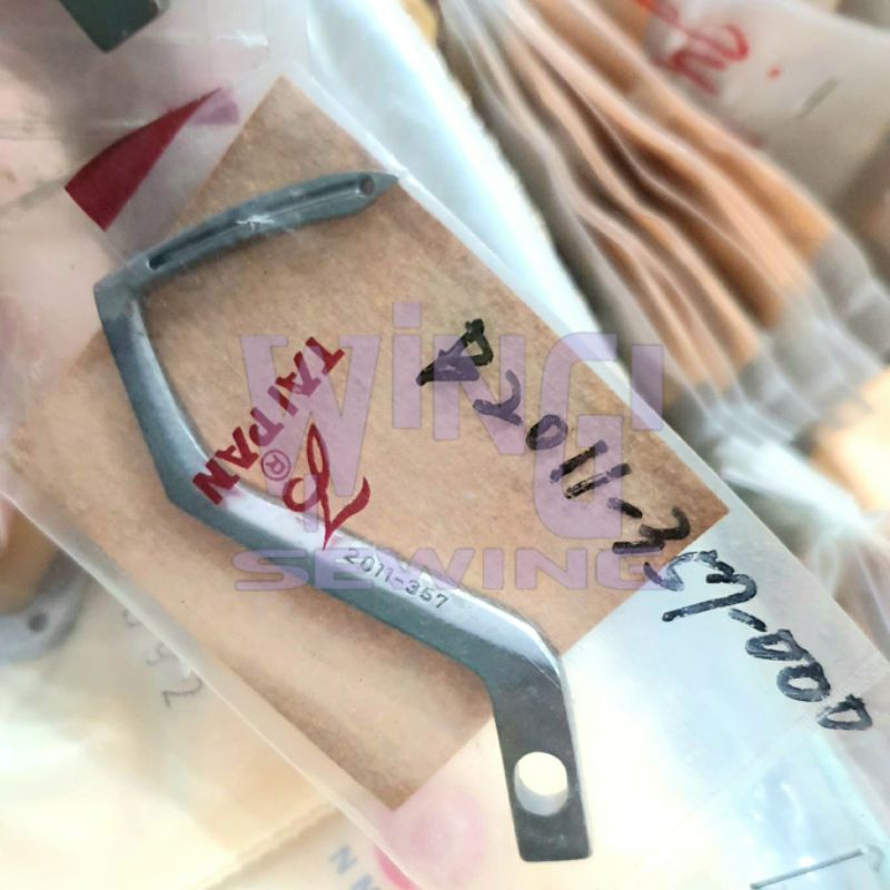 No 2011-357-000 TAIWAN JUKI MO-257 Looper Mesin Jahit Obras JUKI MO357