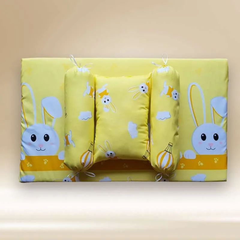 KASUR BAYI KARAKTER 1 SET DENGAN BANTAL DAN GULING SIZE 75x45cm