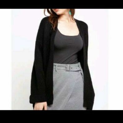 Noir sur blanc equal black
