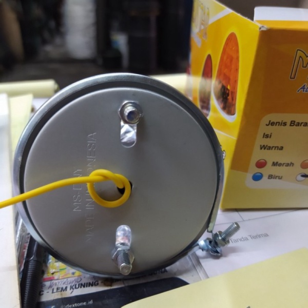 TERMURAH Lampu Samping Truk Truck Bis Bus kodok fender side Lamp Bak Box KM3 - Merah Berkualitas