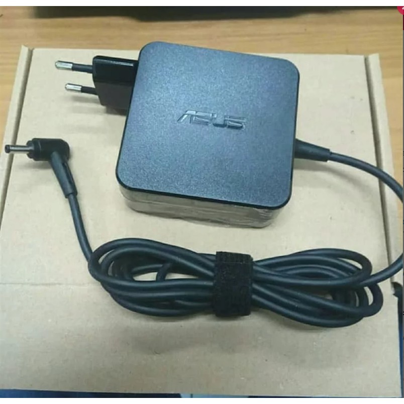 Adaptor Charger Original Laptop ASUS VIVOBOOK A405U A405UQ A405UR UX333FN UX333FA UX333F UX333 Ori