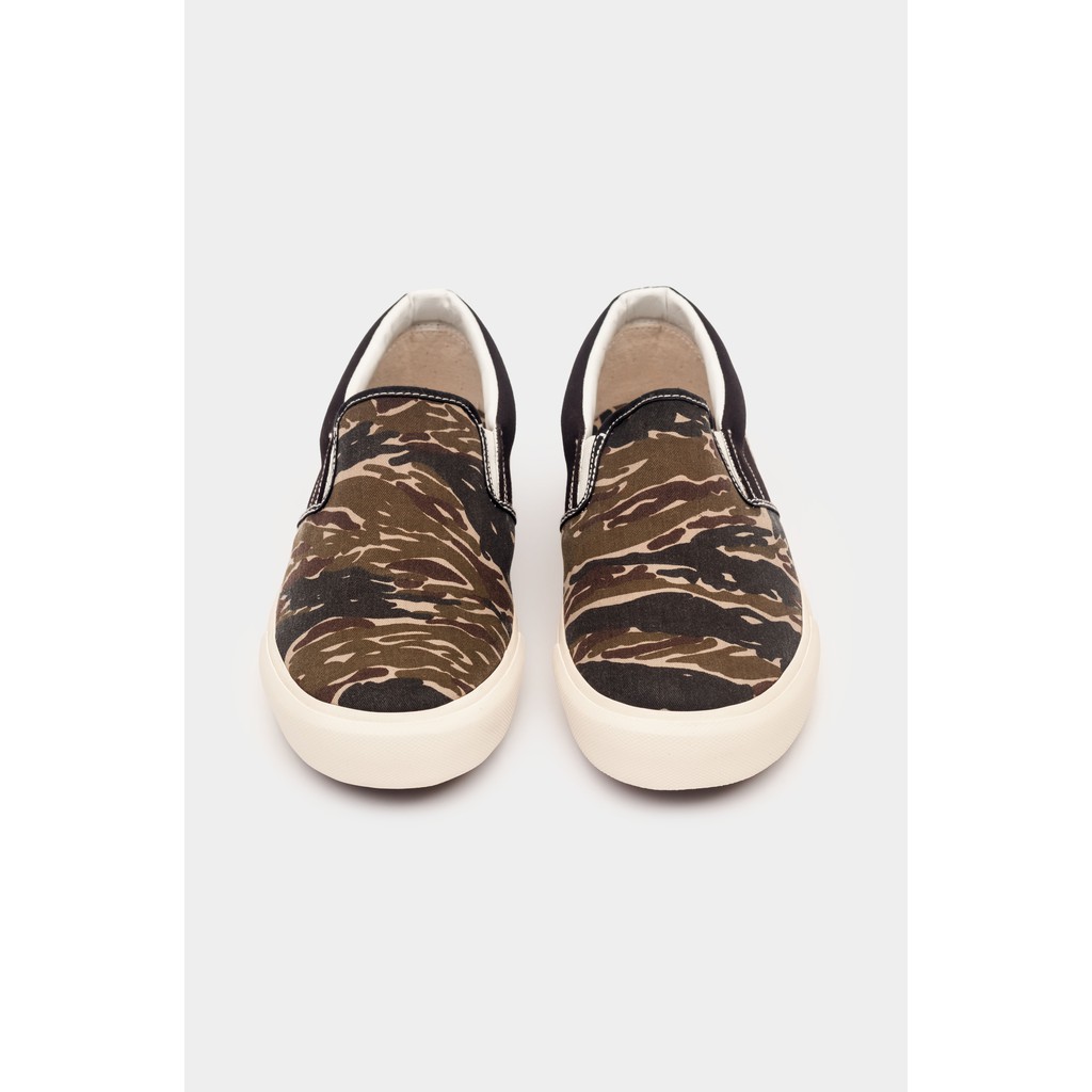 

Erigo Shoes Camo Black