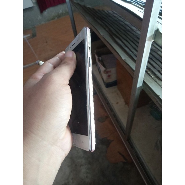 Oppo F1F ram 3 Minus lcd