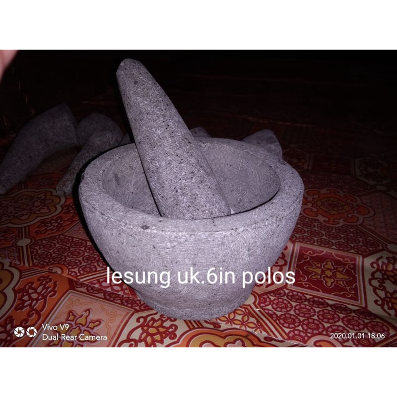 lesung batu polos/biasa