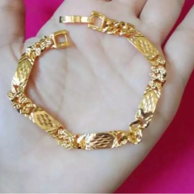 gelang tangan wanita rantai plat ukir gold perhiasan wanita titanium gold