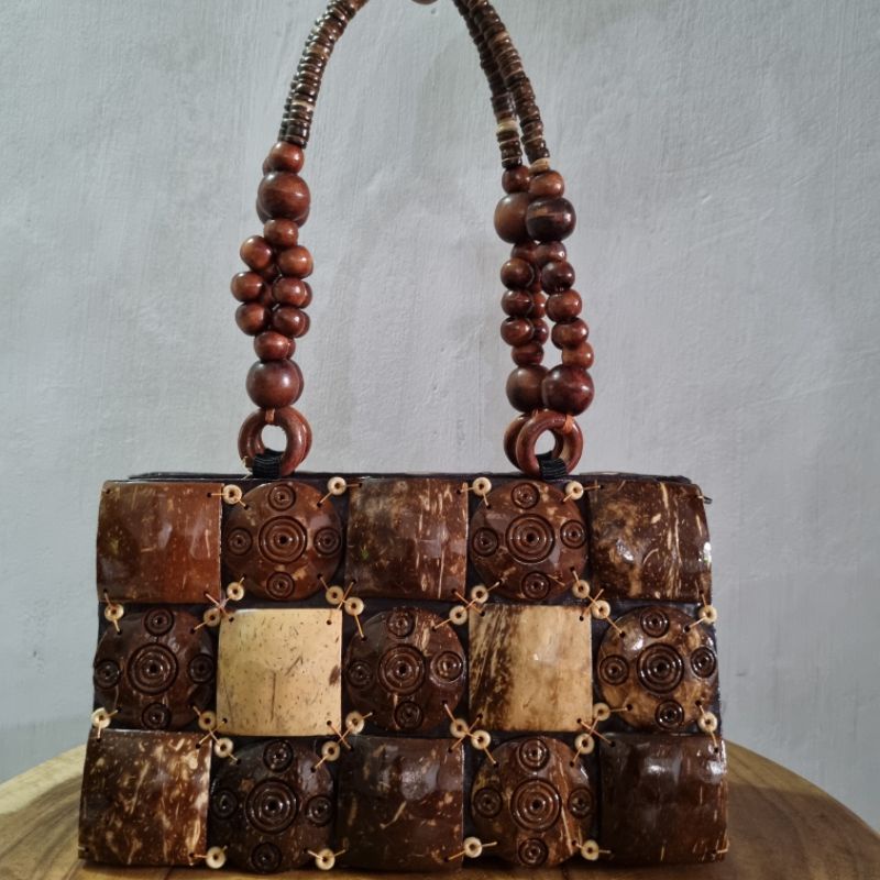 Tas batok kelapa/ Tas kobul ondol M/ tas tempurung kelapa/ Tas wanita/ tas unik/ Tas unique/ tas aes