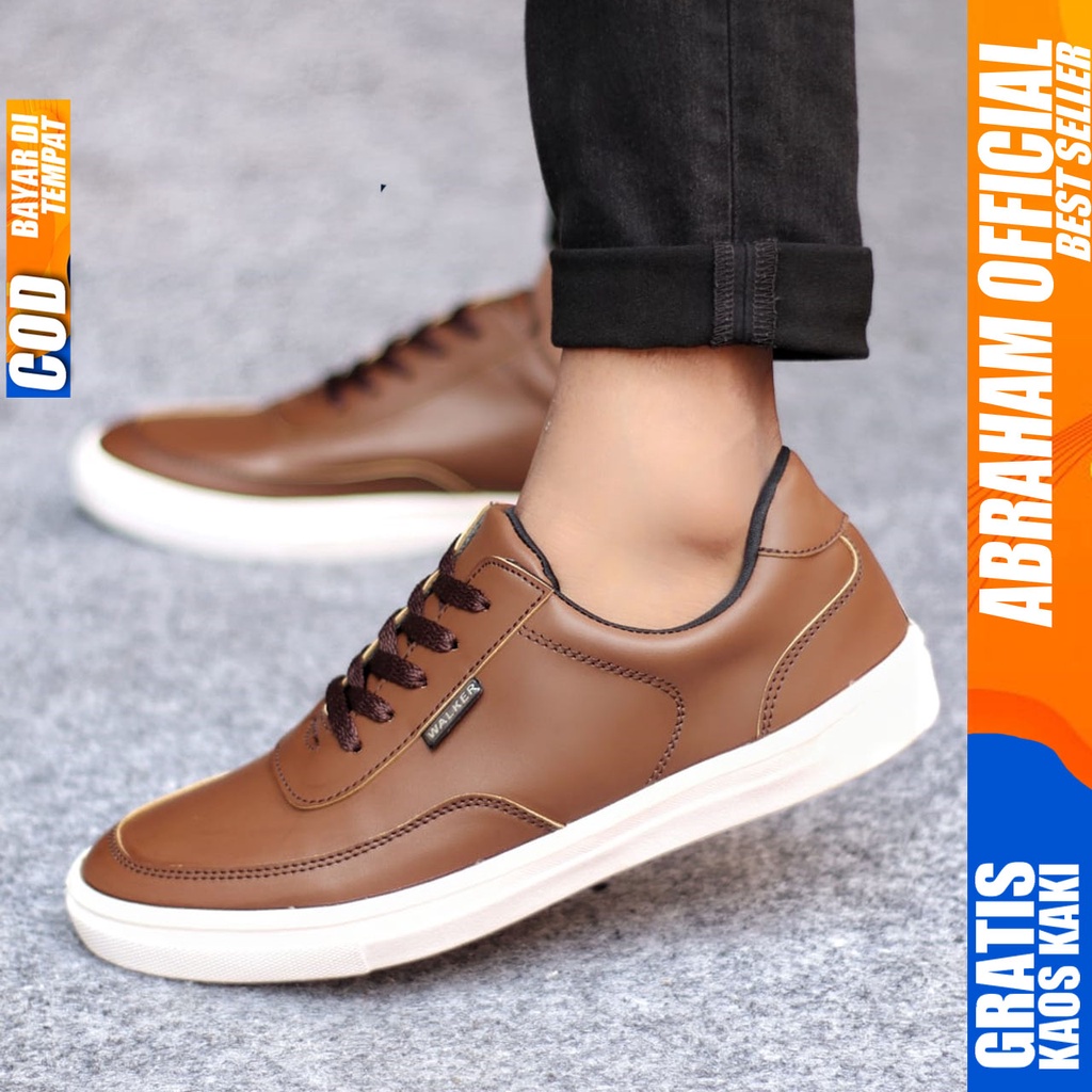 Sepatu Casual Pria Sneakers Hitam Kasual Kulit Pu Kekinian Kerja Kuliah Kantor Fashion Shoes Terbaru