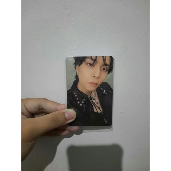 [READYSTOCK] OFFICIAL PHOTOCARD JOHNNY NCT 127 ALBUM STICKER