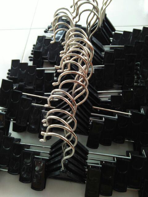Hanger Jepit Besi Celana / Gantungan Celana Besi