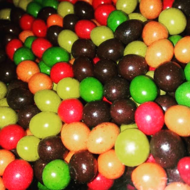 

Coklat Ball Kacang 250 gram 1/4 kg Kiloan Mix & Putih Snack Cemilan Enak Murah Oleh oleh Tasik