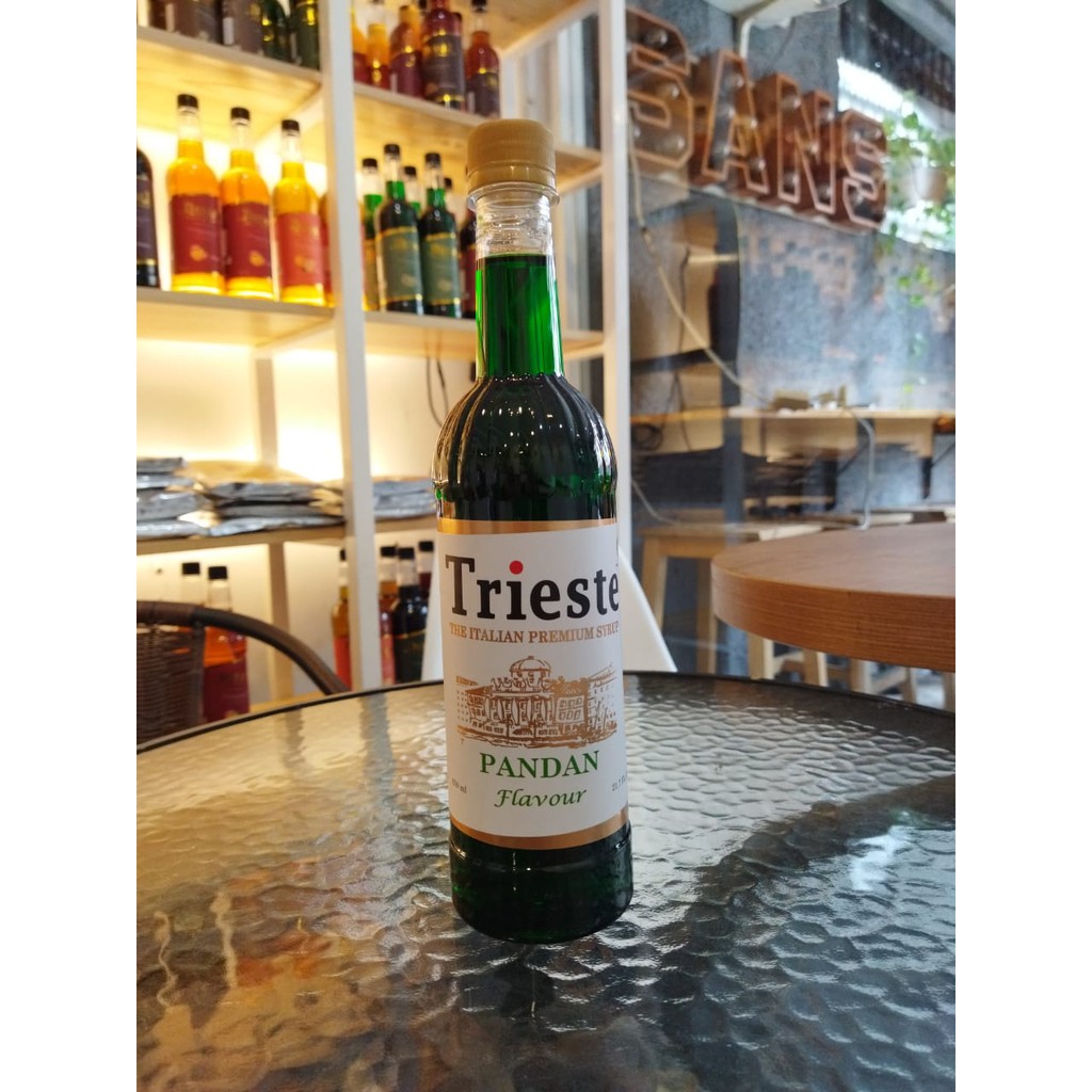 

Ay00! Trieste Syrup Pandan 650 ml - Trieste Sirup Pandan