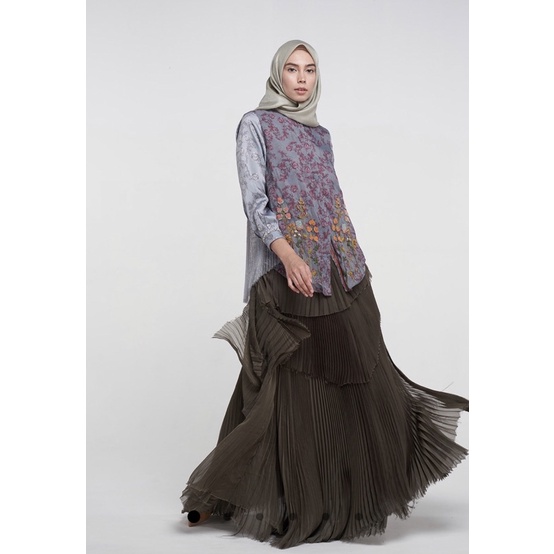 NEW RIA MIRANDA SIGNATURE LOUISE TOP SIZE L