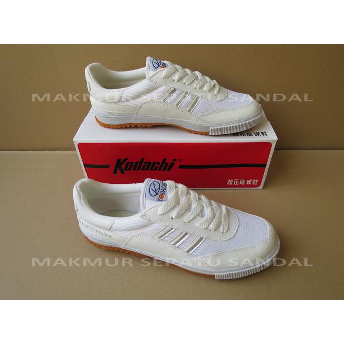 Sepatu Capung - Kodachi 8115 - Putih