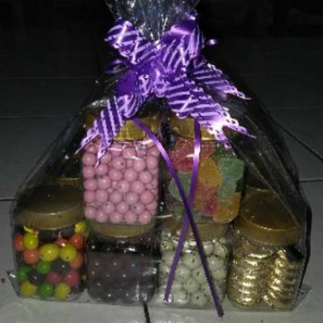 

Paket Parcel Coklat 6 Toples Mini