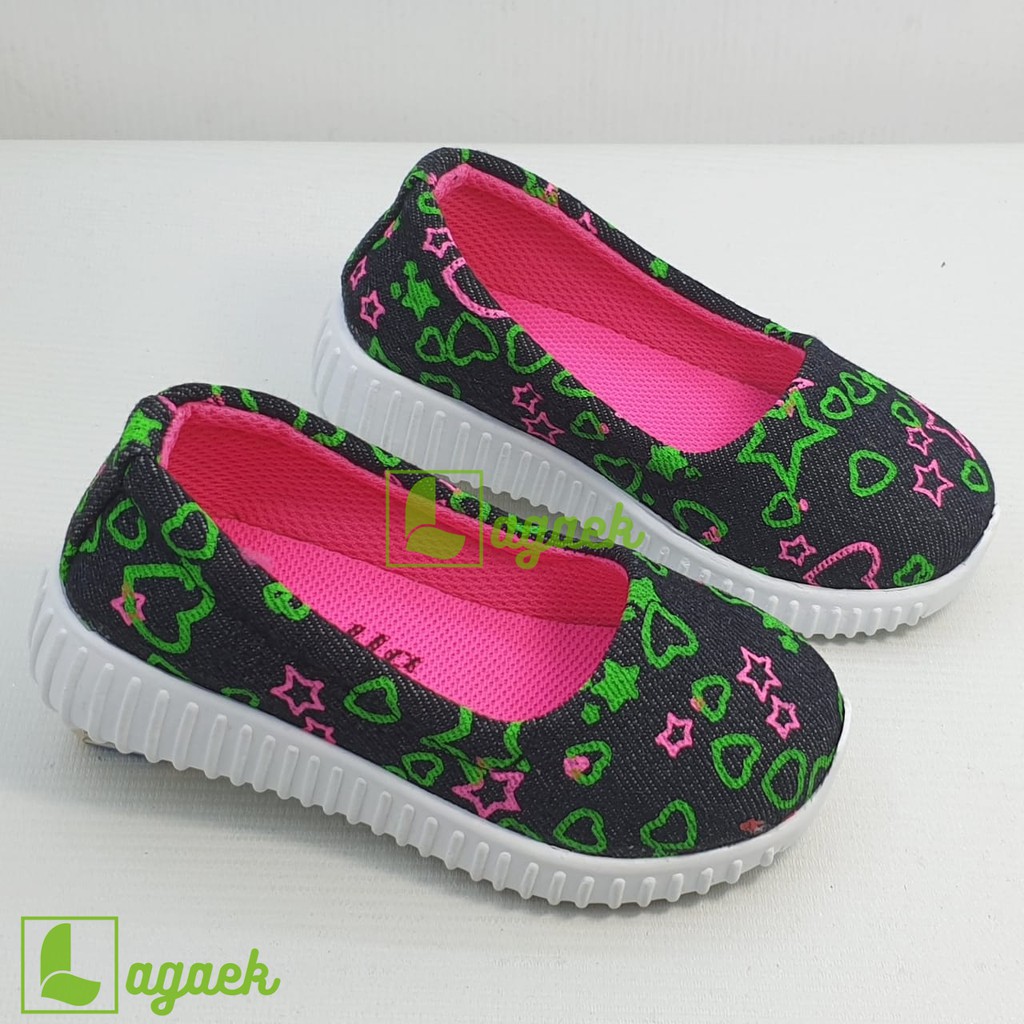 Sepatu Anak Perempuan Usia 2 3 6 7 Tahun Size 22 - 35 - Sepatu Anak Cewek Slip On Alas Karet Anti Licin