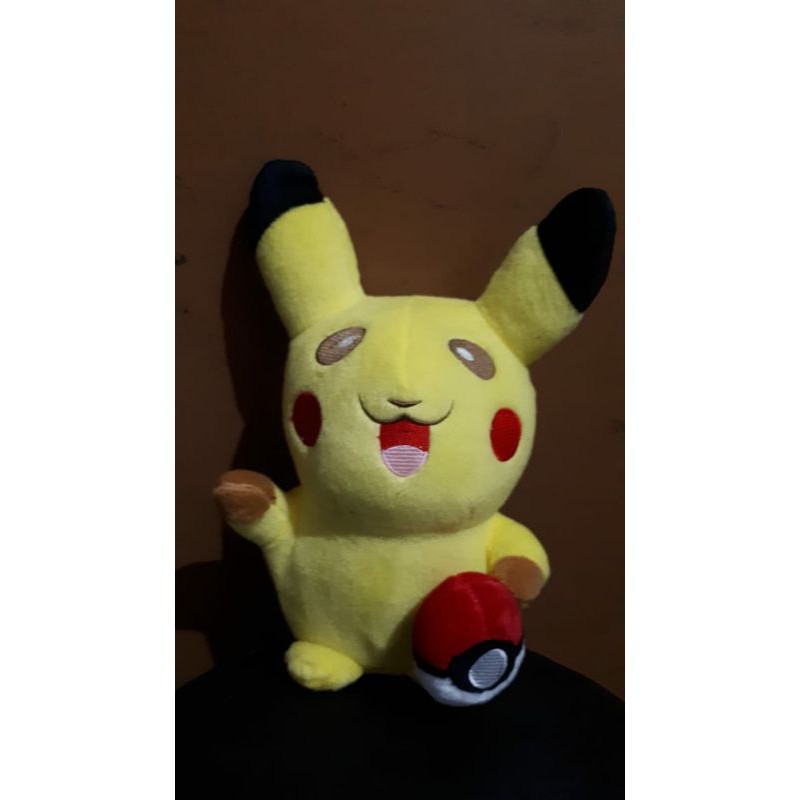 Boneka Pokemon L