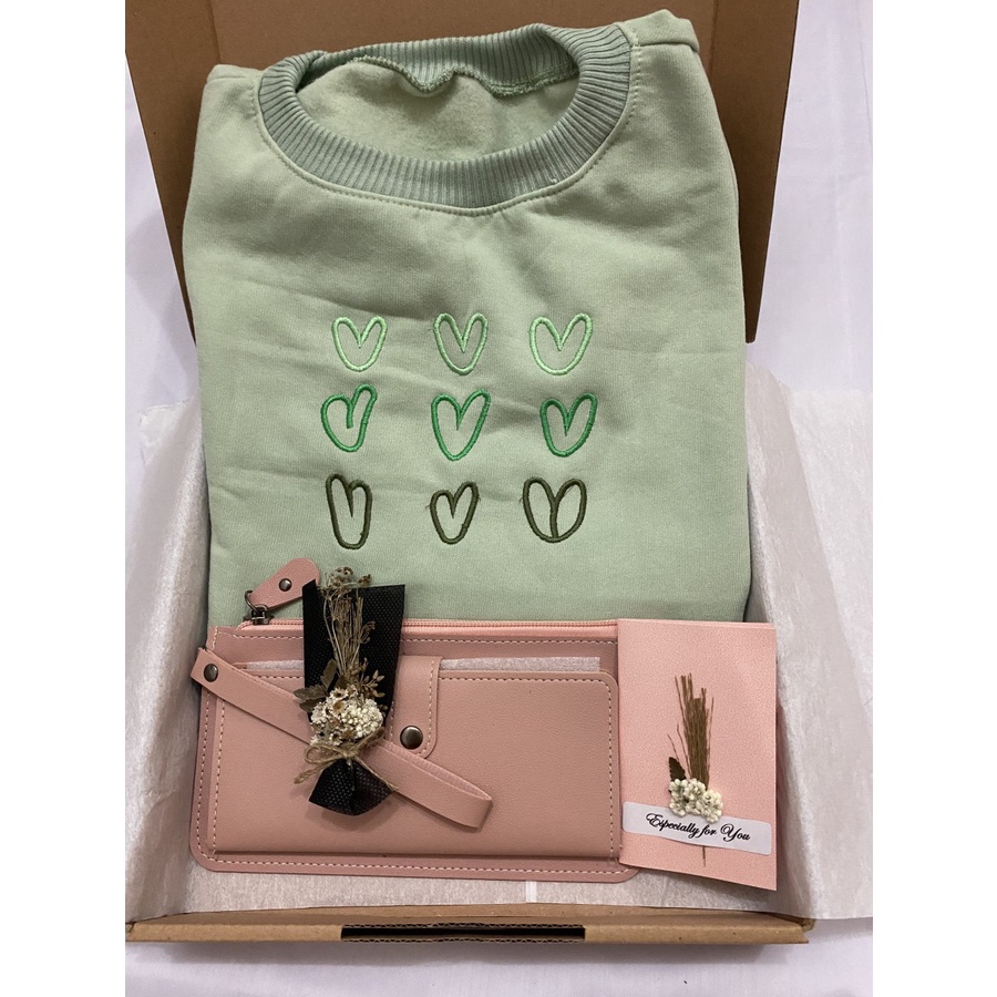 

Hampers Ulang Tahun Kado Anniversary Hampers Ultah Cewek Birthday Gift Box Tipe Matcha - Ti