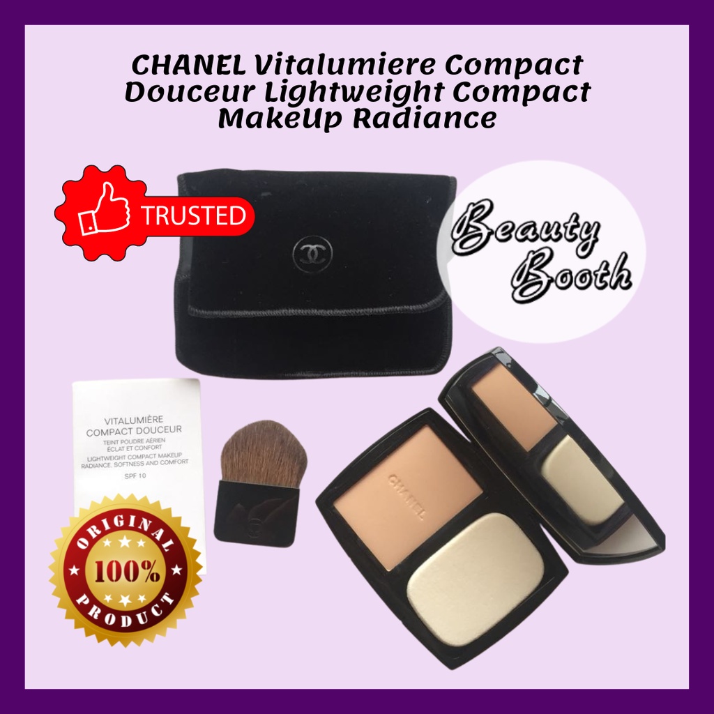 CHANEL Vitalumiere Compact Douceur Lightweight Compact MakeUp Radiance