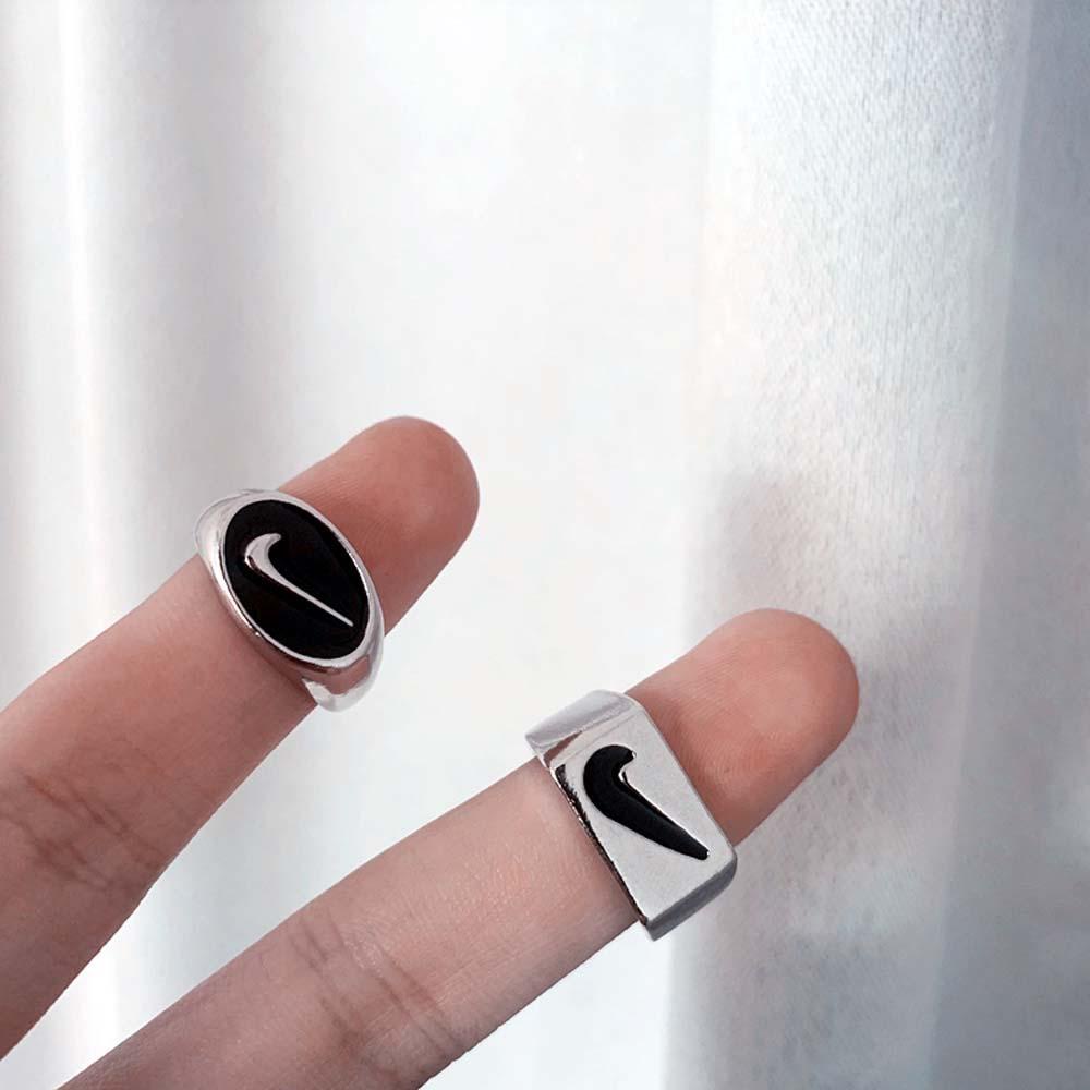 Agustinina Cincin Terbuka Harajuku Hip Hop Wanita Pria Hook Tag Stud Earrings