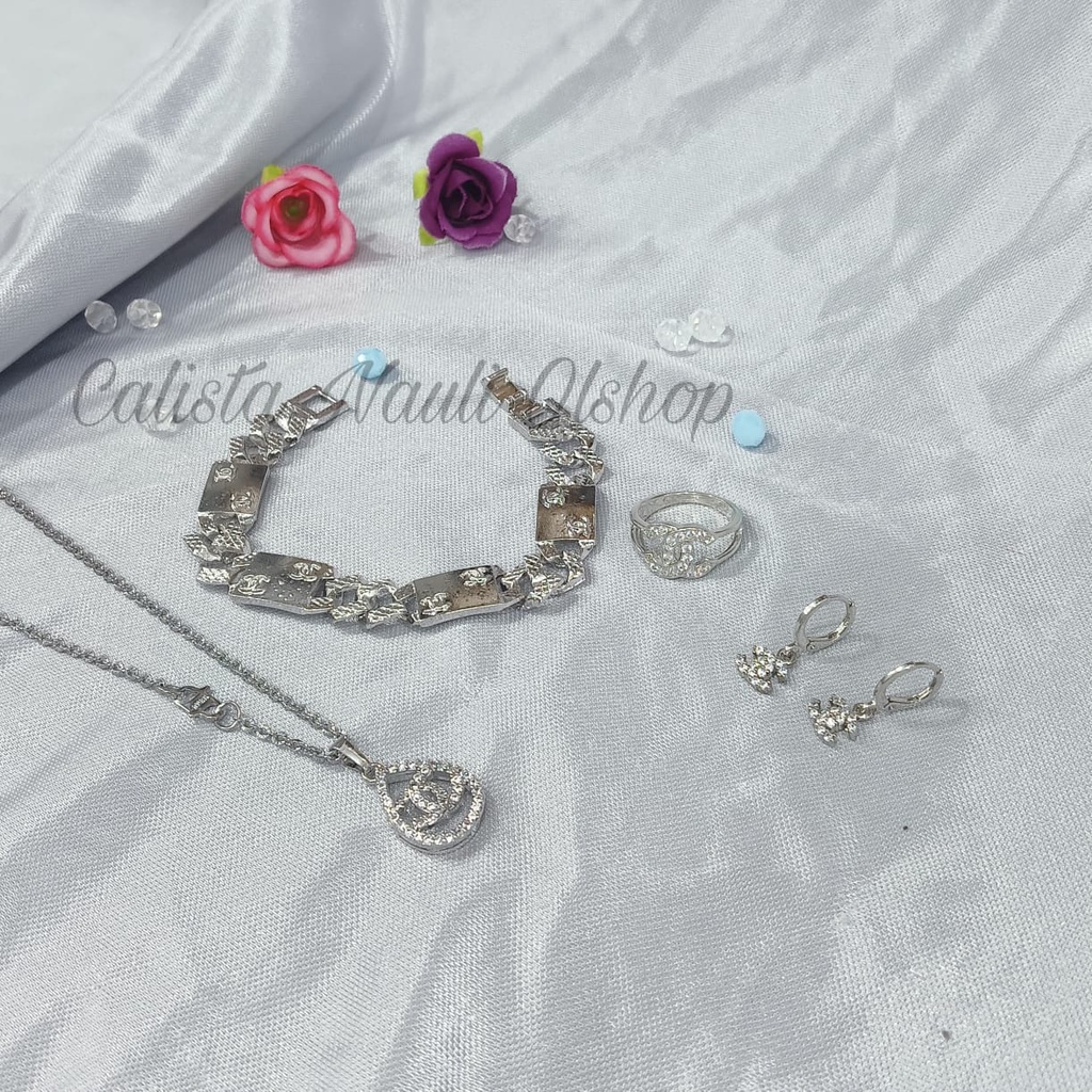 SET DEWASA RANTAI LOGO BRANDED SILVER PERHIASAN EMAS  KOREA ANTI KARAT DAN ANTI LUNTUR