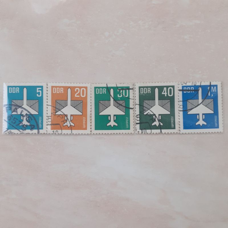

Perangko Jerman Aeroplane and Envelope Tahun 1982 -1983 set - 5pcs