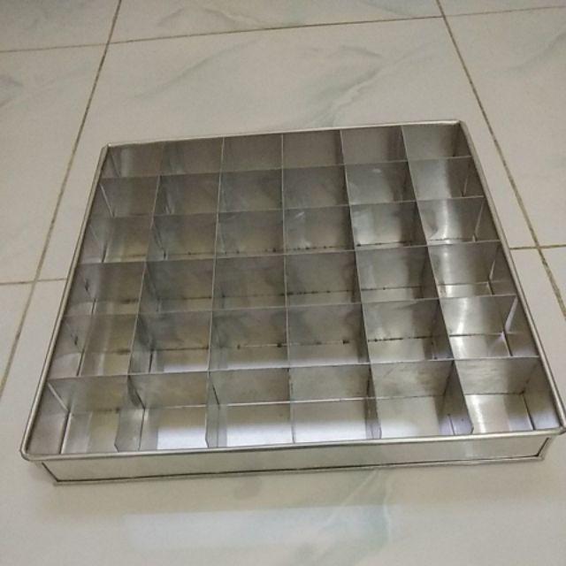 Loyang Sekat