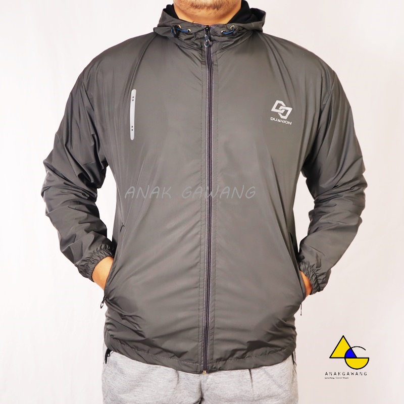 Jaket Parasit Olahraga Pria Leiva by Duanjon Jaket Olahraga Waterproof 85% Anakgawang