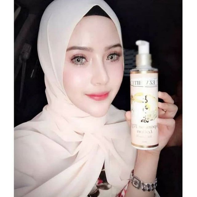 EZ White Handbody Lotion / LOTION EZ WHITE TOFU Losion Tubuh 250 ml