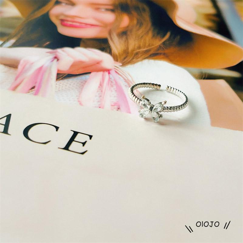 【COD】Cincin Kupu-Kupu Sederhana Cincin Jari Telunjuk Desain Kupu-Kupu Aksen Berlian Untuk Wanita