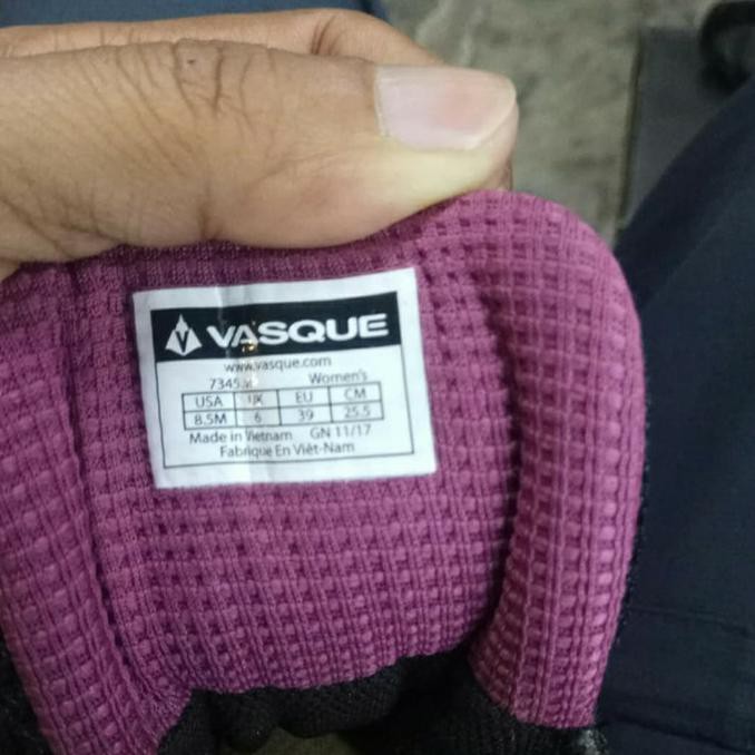 Sepatu Gunung Vasque Monolith Size 39 Bukan Jackwolfskin The North Fac Tanglincentre