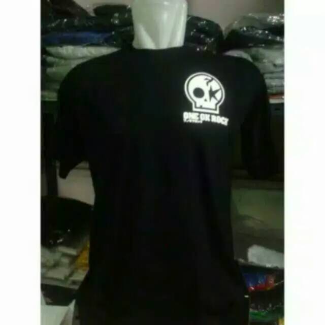 KAOS T-SHIRT ONE OK ROCK LOGO KECIL DIDADA KIRI