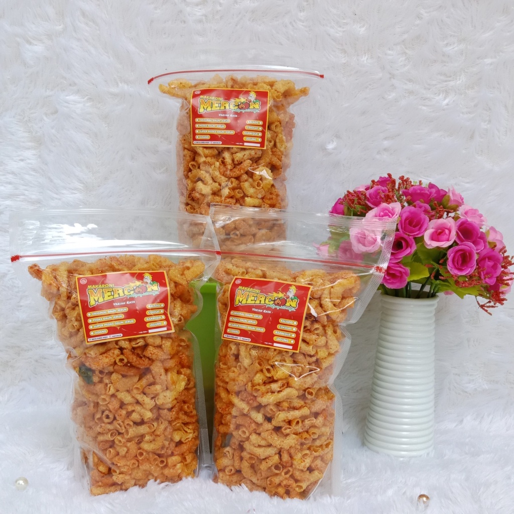 Jual Makaroni Pedas 250 Gram Makroni Pedas Makaroni Daun Jeruk