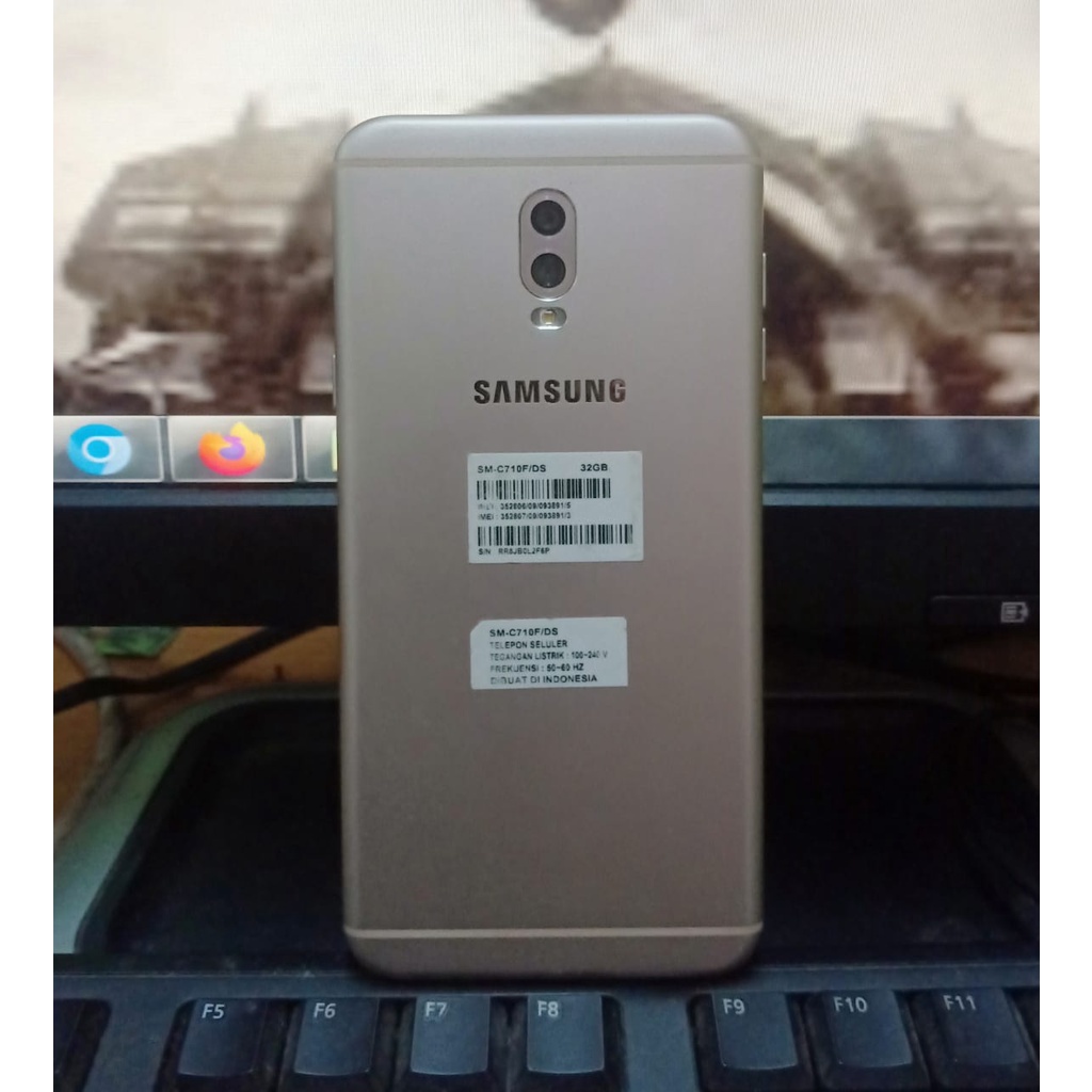 Samsung Galaxy J7 Plus Ram 4GB - Internal 32GB Second Original SEIN