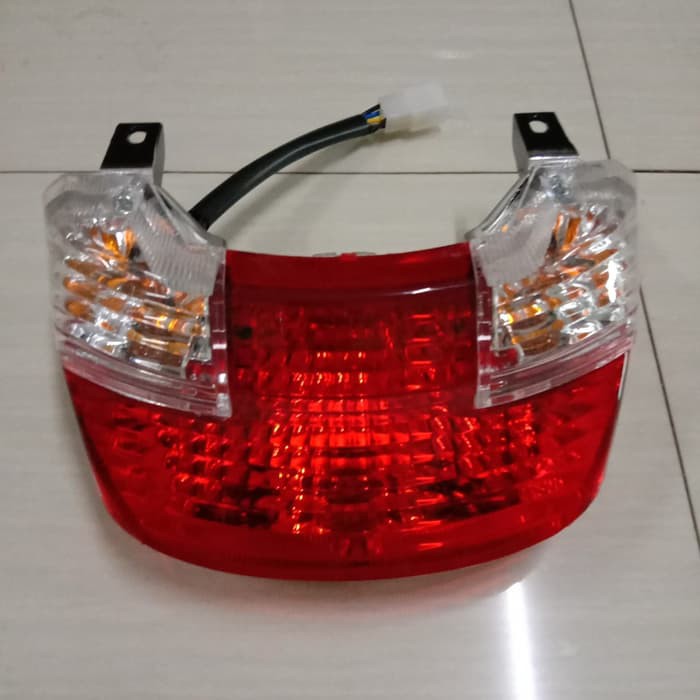 lampu Belakang / Stop lamp Assy Vega R 04