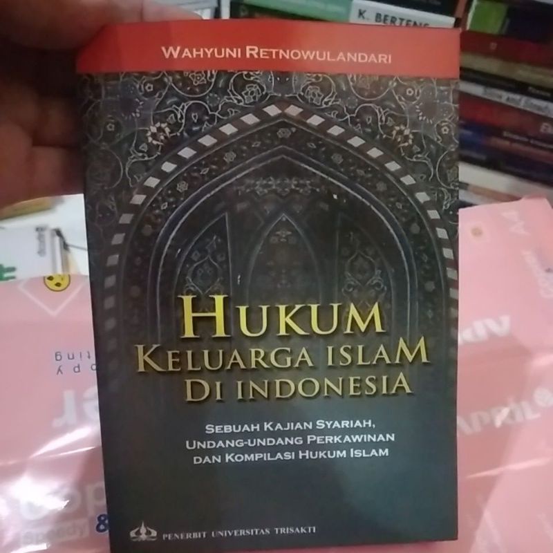 

hukum keluarga islam di indonesia wahyuni