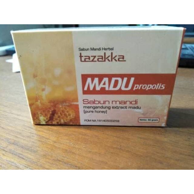 Sabun Mandi Herbal Madu Propolis Tazakka 90gr