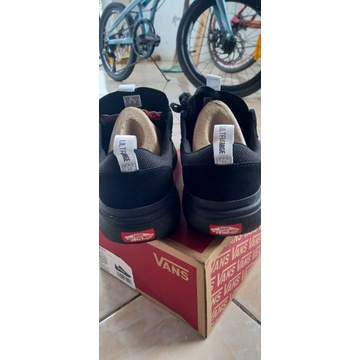 vans  UltraRange Exo Se black