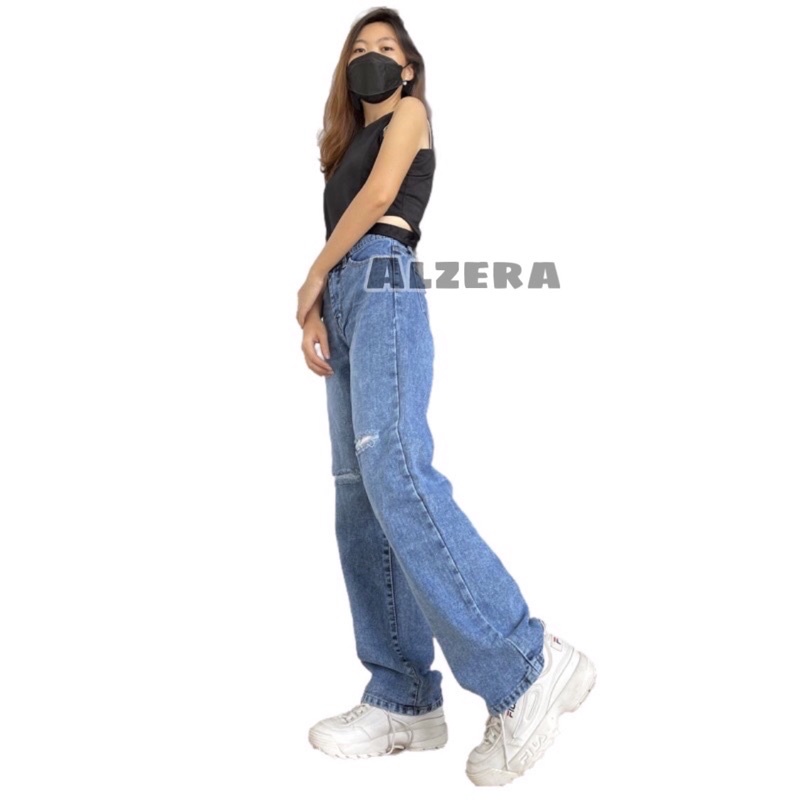 Alzera Ripped  Loose Jeans. Baggy Jeans. Jeans Model Korea. Jeans Kekinian. Bahan Import. Baggy. Kulot. Highwaist. Jeans Korea. Boyfriend