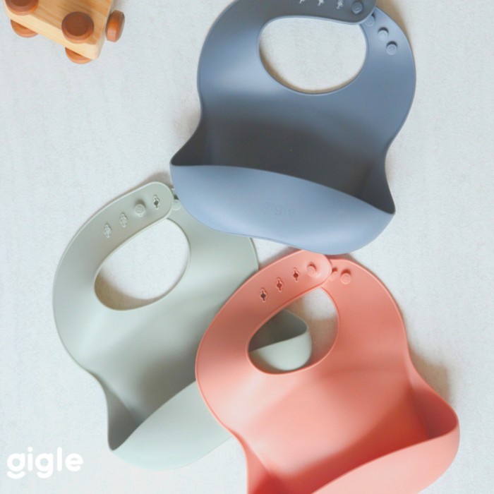 Gigle Baby Bib Silicone Celemek Bayi Peralatan Makan Bayi Premium