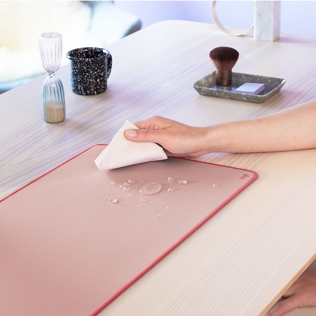 Logitech Desk Mat Studio Series / Alas Laptop Mouse Pad Aesthetic Estetik Lucu