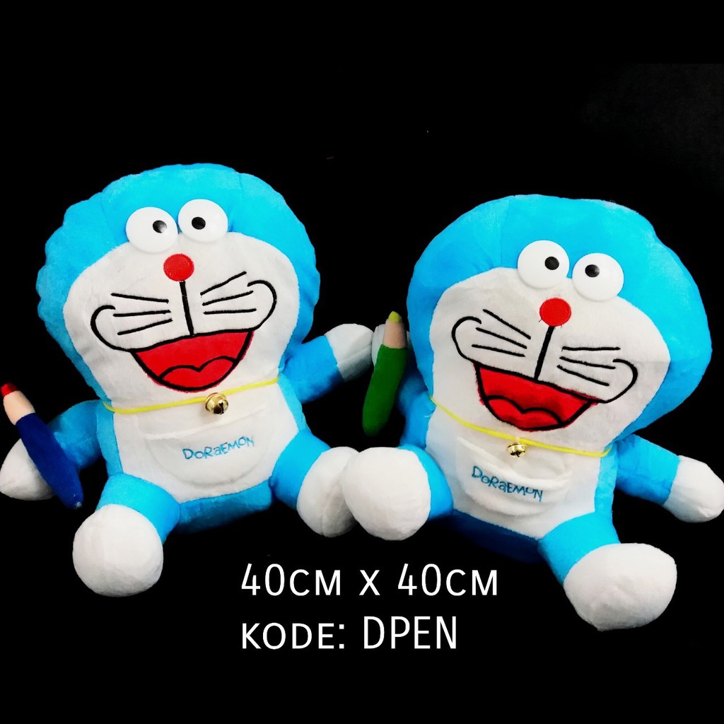 boneka doraemon pensil dpen 40cm x 40cm