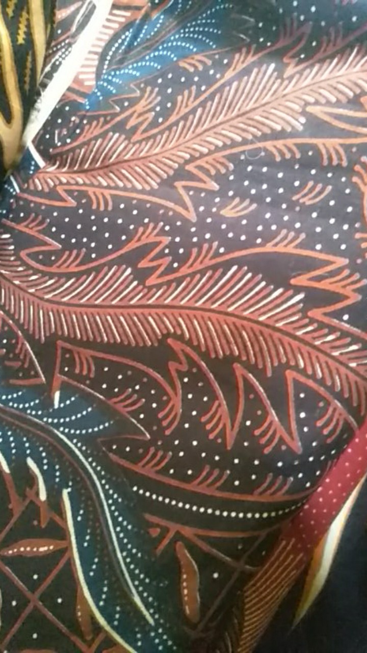 Kain Batik Solo (alusan Limited Stock) Motif Pola Kemeja Lengan Panjang