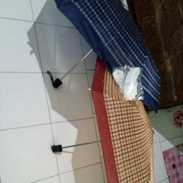Payung Lipat Merek Nagoya
