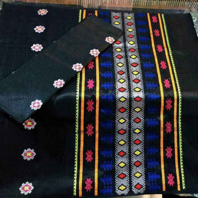 SONGKET TENUN BAHAN SUTRA ALAM BENANG PERAK